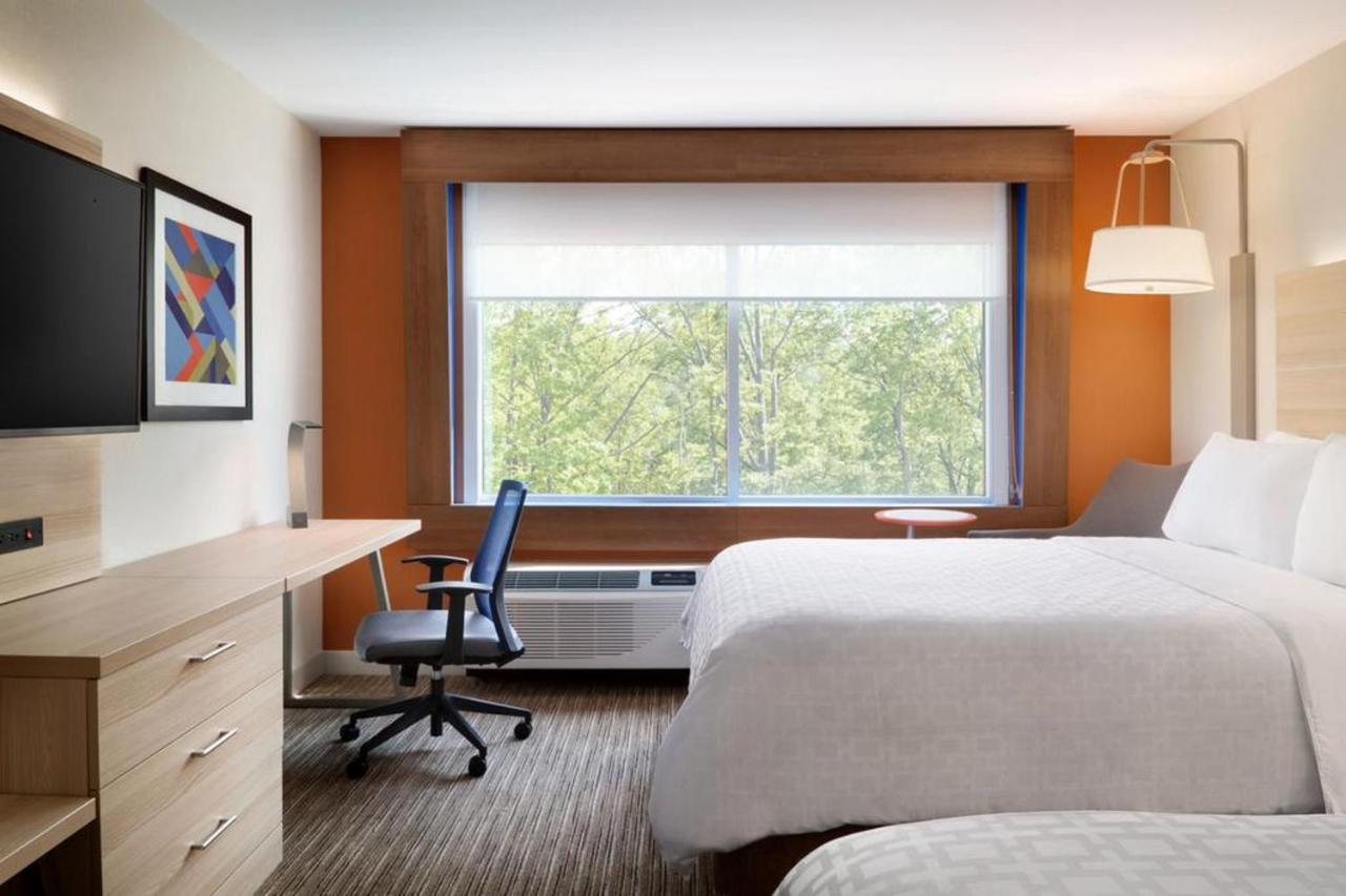 Holiday Inn Express & Suites - Chilliwack East An Ihg Hotel Экстерьер фото